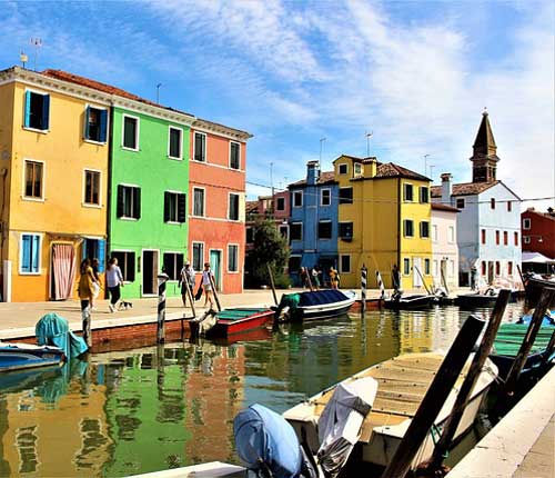 Venedig, bunte Häuser auf der nsel Burano